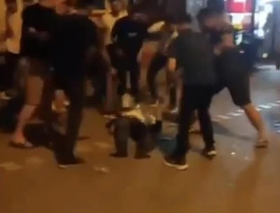 Bursa'da kadını darp eden şahsı vatandaşlar lin&ccedil; etti