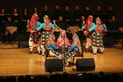 Bursa'da &ldquo;Kafkaslar&rsquo;dan Anadolu&rsquo;ya&rdquo; m&uuml;zik ş&ouml;leni