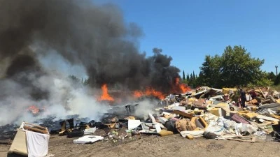 Bursa'da katı atık depolama alanında yangın