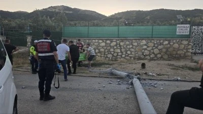 Bursa'da kazayı g&ouml;r&uuml;p yardıma koşan gen&ccedil; akıma kapılarak hayatını kaybetti