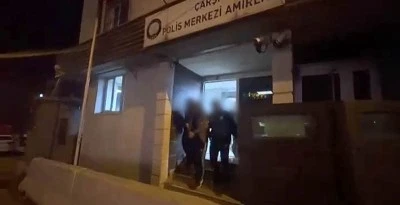 Bursa'da kesinleşmiş hapis cezası bulunan 2 şahıs yakalandı