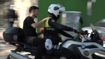 Bursa'da kimliğini unutan gen&ccedil; i&ccedil;in anne ve polis seferber oldu