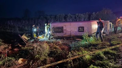 Bursa'da korkun&ccedil; kaza: 1 &ouml;l&uuml;, 12 yaralı