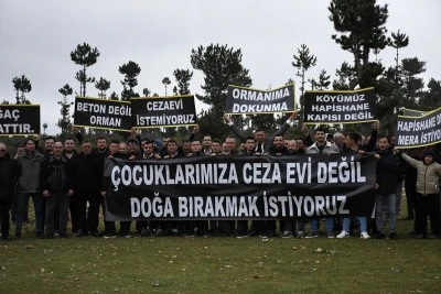 Bursa'da k&ouml;yl&uuml;lerden cezaevi yapılmasına protesto