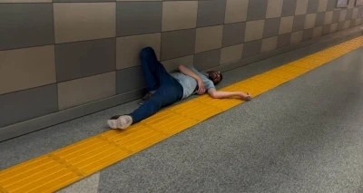 Bursa&rsquo;da Metro istasyonunda sızıp kaldı