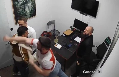 Bursa'da milli sporcuyu tehdit edip tekme tokat d&ouml;vd&uuml;ler