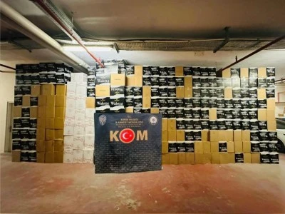 Bursa'da milyonlarca ka&ccedil;ak makaron ele ge&ccedil;irildi