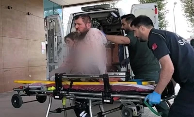 Bursa'da minib&uuml;s&uuml;n &ccedil;arptığı vatandaş ağır yaralandı 