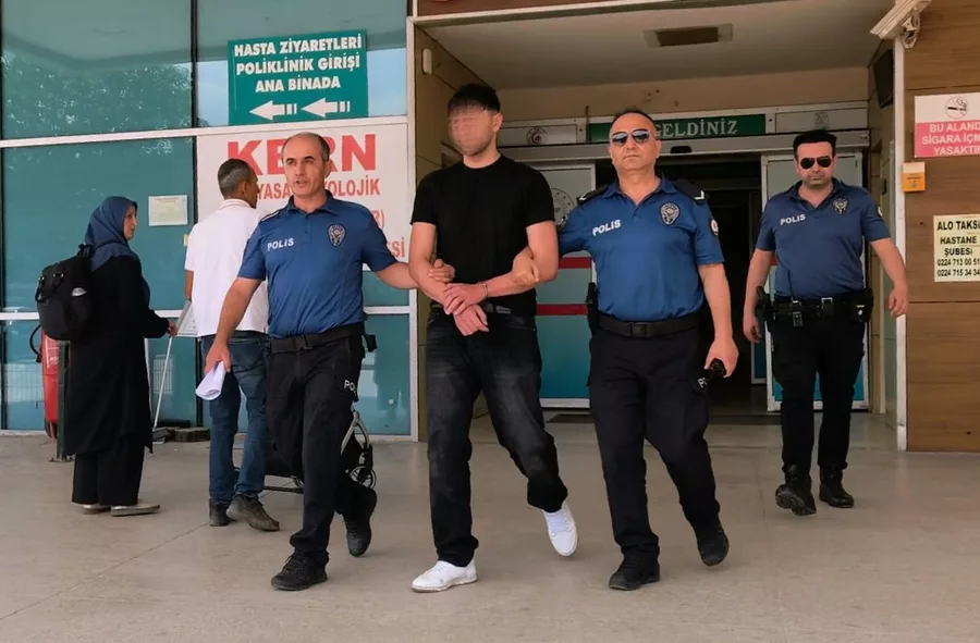 Bursa'da motosiklet s&uuml;r&uuml;c&uuml;s&uuml;ne rekor ceza!