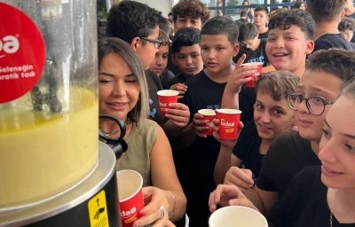 Bursa&rsquo;da &ouml;ğrenciler i&ccedil;in sıcak ve doğal &ccedil;orba desteği