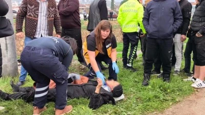 Bursa'da otomobil dere yatağına u&ccedil;tu: 3 yaralı