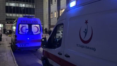 Bursa'da parkta &ccedil;ıkan tartışmada kan aktı