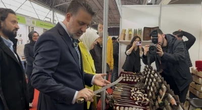 Bursa&rsquo;da "Bı&ccedil;ak Festivali" coşkusu, ustalar h&uuml;nerlerini sergiledi