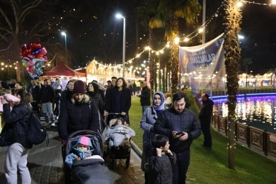Bursa'da Ramazan Meydanı ışıl ışıl