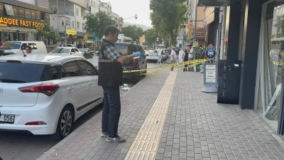 Bursa'da sanal medya kavgası ger&ccedil;eğe taşındı; 2 gen&ccedil;ten biri &ouml;ld&uuml;, diğeri yaralı!