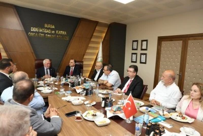 Bursa'da sanayici ve y&ouml;netim bir araya geldi