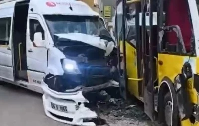 Bursa&rsquo;da servis minib&uuml;s&uuml;yle &ouml;zel halk otob&uuml;s&uuml; &ccedil;arpıştı; 5 yaralı
