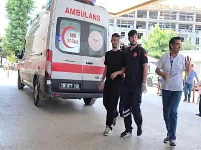 Bursa'da sınav sırasında rahatsızlandı, hastaneye kaldırıldı