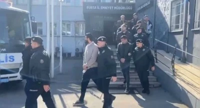 Bursa'da soygun senaryosunu polis yutmadı