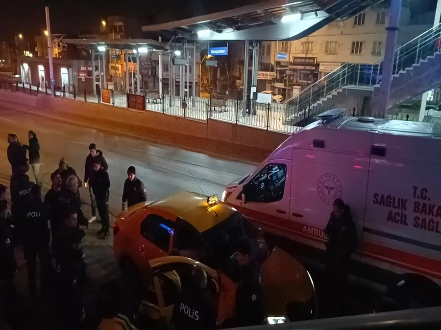 Bursa'da taşkınlık &ccedil;ıkaran şahsı vurarak &ouml;ld&uuml;ren polise 'meşru m&uuml;dafaa' talebi