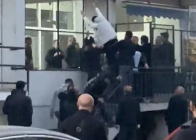 Bursa'da tekmeli-sopalı kavga