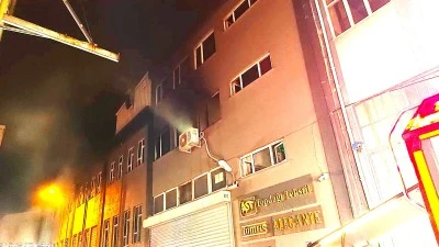 Bursa'da tekstil at&ouml;lyesinde yangın