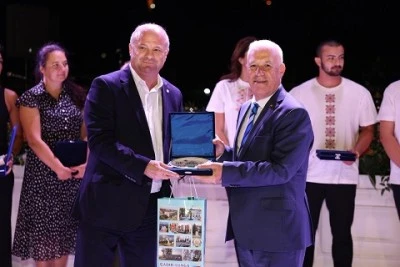 Bursa'da 'Tescilden Tabağa' dostlukla ta&ccedil;landı