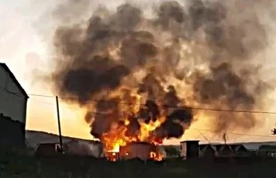 Mudanya'da tiny house alevlere teslim