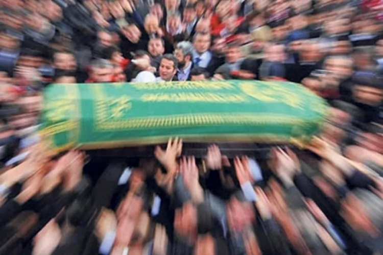 Bursa'da tıp camiasının acı kaybı, Prof.Dr. Ahmet Tunalı hayatını kaybetti