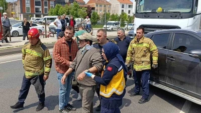 Bursa&rsquo;da tırla cip &ccedil;arpıştı: 1 yaralı
