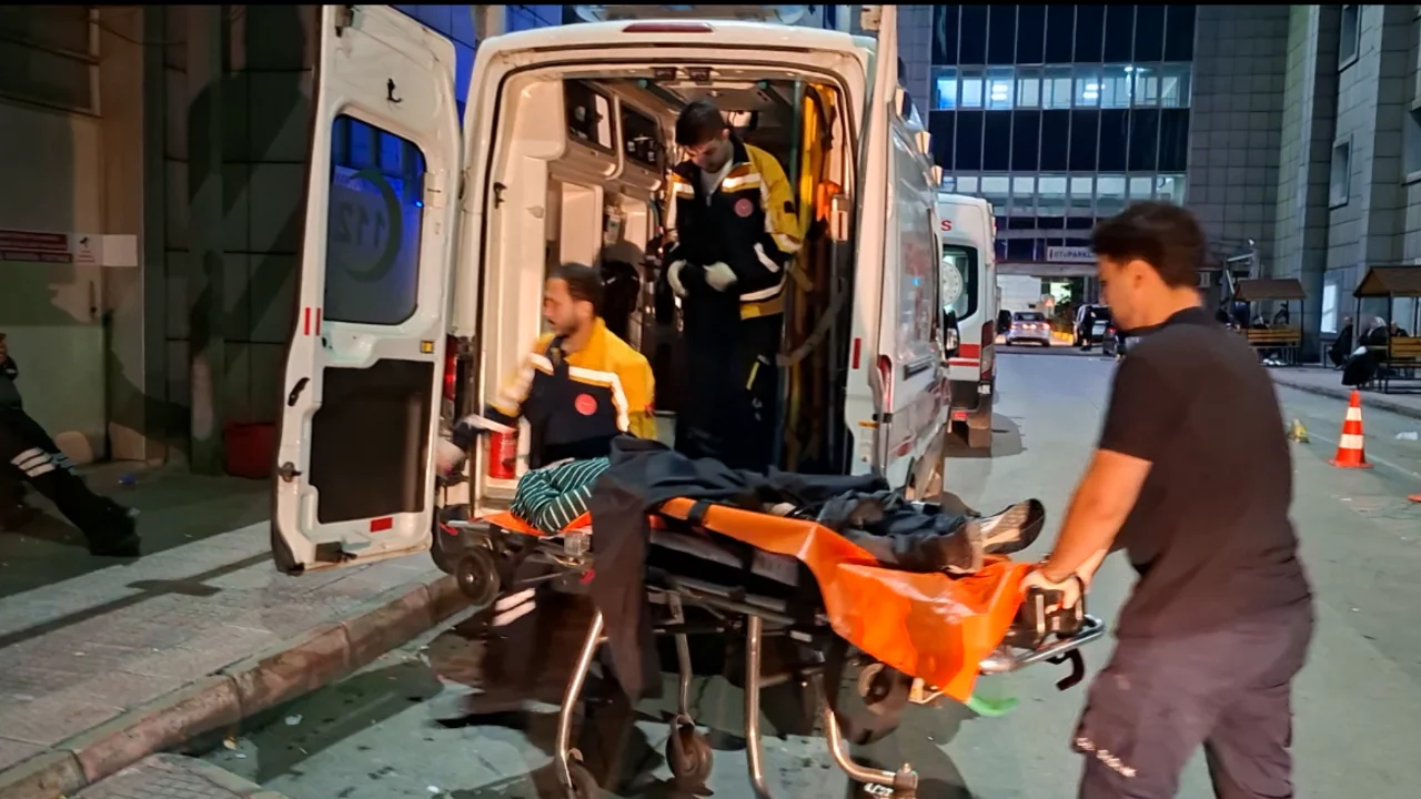 Bursa'da tiş&ouml;rt kavgası kanlı bitti! 1 kişi bı&ccedil;aklandı