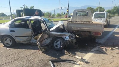 Bursa'da trafik kazası: 1 &ouml;l&uuml; 4 yaralı