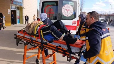 Bursa'da trakt&ouml;r&uuml;n altında kalarak ağır yaralandı