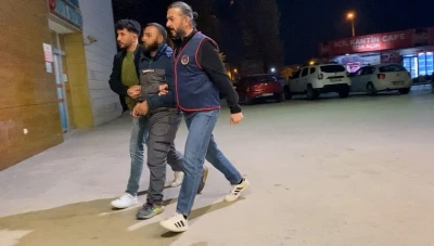 Bursa'da uyuşturucu taciri otob&uuml;ste yakalandı