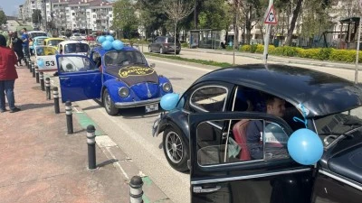 Bursa'da 'Vosvoslar' otizm farkındalığı i&ccedil;in yollarda