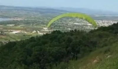 Bursa'da yama&ccedil; paraş&uuml;t&uuml; yaparken facianın eşiğinden d&ouml;nd&uuml;
