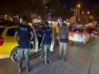 Bursa&rsquo;da yapılan denetimlerde aranan 9 kişi yakalandı