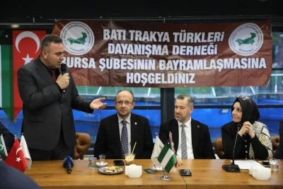 Bursa'da yaşayan Batı Trakya T&uuml;rkleri, Ramazan Bayramı sevincini birlikte yaşadı