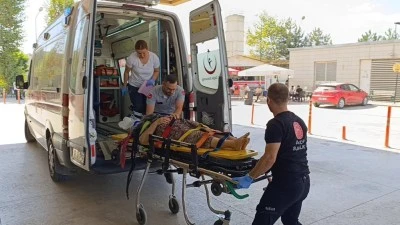 Bursa'da yaşlı kadın trakt&ouml;r&uuml;n altında kaldı