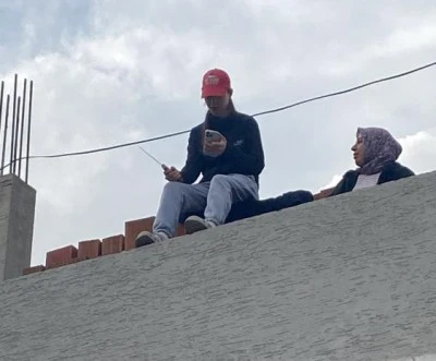 Bursa'da yıkıma engel olmak i&ccedil;in &ccedil;atıya &ccedil;ıktılar