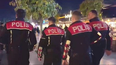 Bursa'da yılbaşı &ouml;ncesi 300 polisle denetim yapıldı