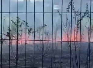 Bursa&rsquo;da Ziraat meslek lisesinin bah&ccedil;esi alevlere teslim oldu