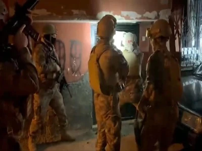 Bursa dahil 41 ilde silah ve m&uuml;himmat ka&ccedil;ak&ccedil;ılığı operasyonu