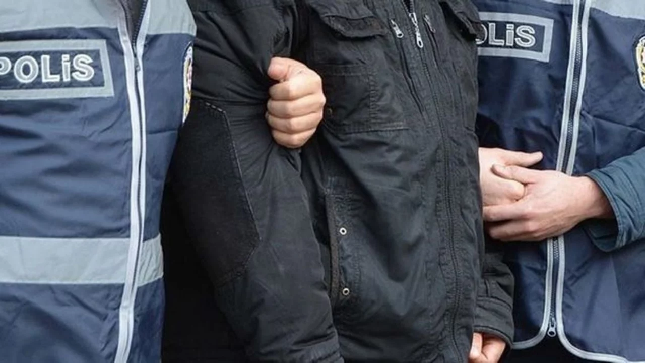 Bursa dahil 69 ilde dev operasyon! Y&uuml;zlerce kişi tutuklandı