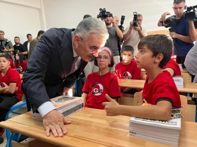 Bursa'daki ilk dersi Vali Ayyıldız ve Orman B&ouml;lge M&uuml;d&uuml;r&uuml; verdi