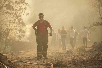 Kayapa, Maksempınar ve G&ouml;ng&ouml;ren arasındaki ormanlık alanda yangın devam ediyor 