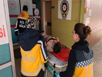 Bursa'daki trafik kazasında 3 yaşındaki &ccedil;ocuk beyin kanaması ge&ccedil;irdi