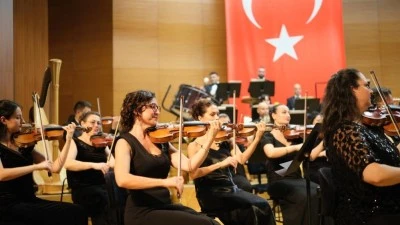Bursa&rsquo;dan Senfonik Tınılar, 100. b&ouml;l&uuml;me ulaştı