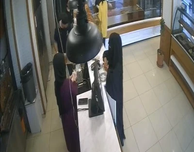 Bursa esnafını bezdiren tırnak&ccedil;ılar...