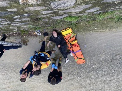 Bursa G&ouml;kdere'ye d&uuml;şen vatandaş son anda kurtarıldı